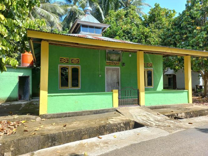 
 Terlihat Bersih dan Indah, Kegiatan Serbuan Teritorial Renovasi Mushola An-Anwar Desa Rantau Ikil Rampung