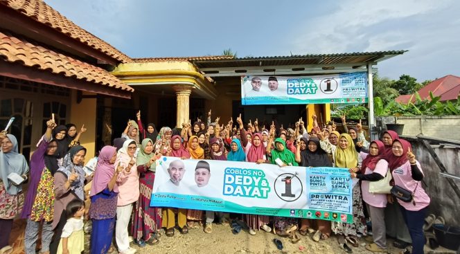 
 Antusias Emak-Emak di Sungai Binjai Makin Mantap Dukung Paslon 01 Dedy-Dayat