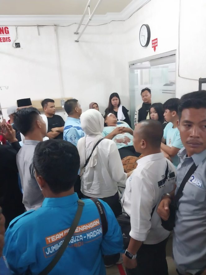 
 Usai Debat, Cawabup Maidani Jenguk Korban Bentrok