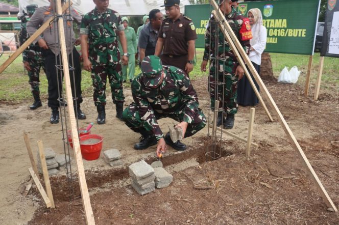 
 Sekda Tebo Tinjau Titik Lokasi Sasaran Fisik TMMD dan Peletakan Baru Pertama