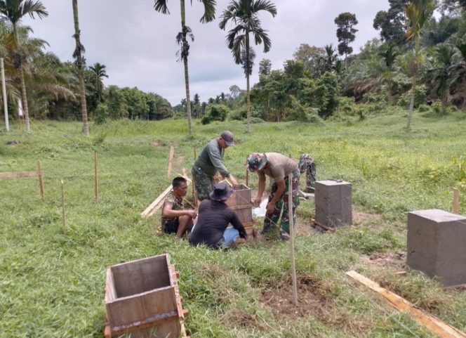 
 Satgas TMMD ke-123 Kodim 0416/Bute Membuat Pondasi Ketahanan Pangan Hewani