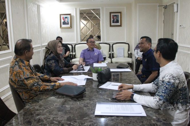 
 Ketua DPRD Bungo Menggelar Kunker ke Badan Urusan Legislasi Daerah di Jakarta
