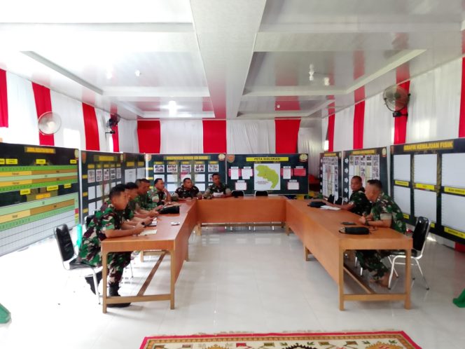 
 Menjelang Kunjungan Tim Wasev, Dandim dan Perwira beserta Danramil gelar Rapat di Pos TMMD