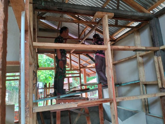 
 Rehab Rumah Tidak Layak Huni menjadi Layak Huni memasuki Tahap Pemasangan Plafon