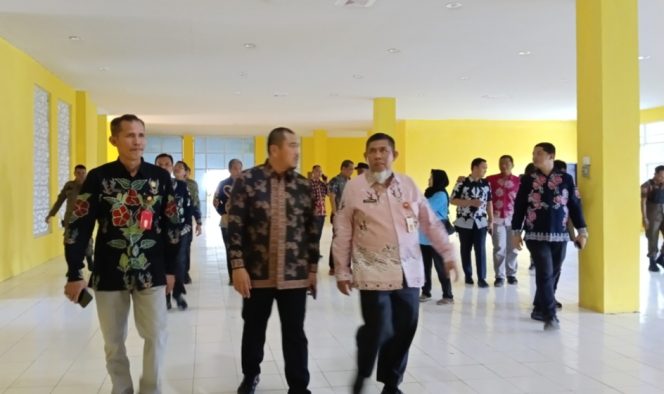 
 Bupati Bungo H. Mashuri Tinjau Mal Pelayanan Publik