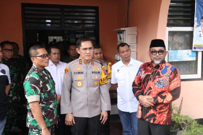 
 Kapolda Jambi Didampingi Danrem 042 Gapu Maninjau Rapat Pleno Penghitungan Suara PSU Pilkada Bungo
