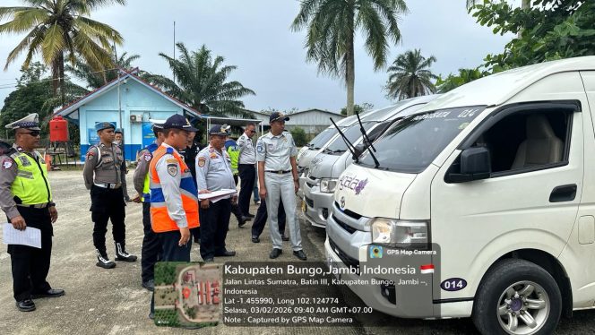 
 Satlantas Polres Bungo Sosialisasi Terkait Operasi Keselamatan Kepada Pengemudi Kendaraaan AKAP