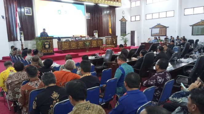 
 Sebagai Evaluasi Kinerja Pemerintah, DPRD Kabupaten Bungo Sampaikan Rekomendasi LKPJ Bupati Bungo