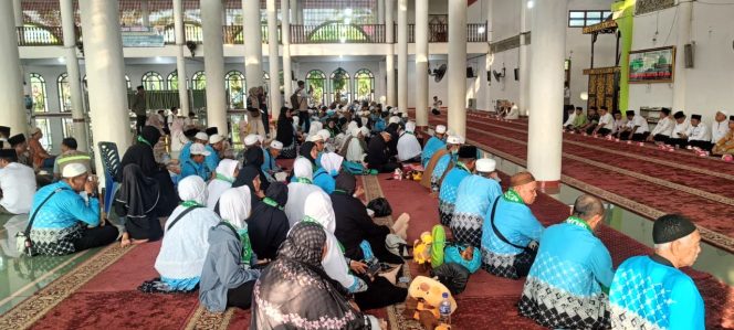 
 188 Jemaah Haji Kloter 25 Tiba di Bungo, Polres Lakukan Pengamanan Ketat