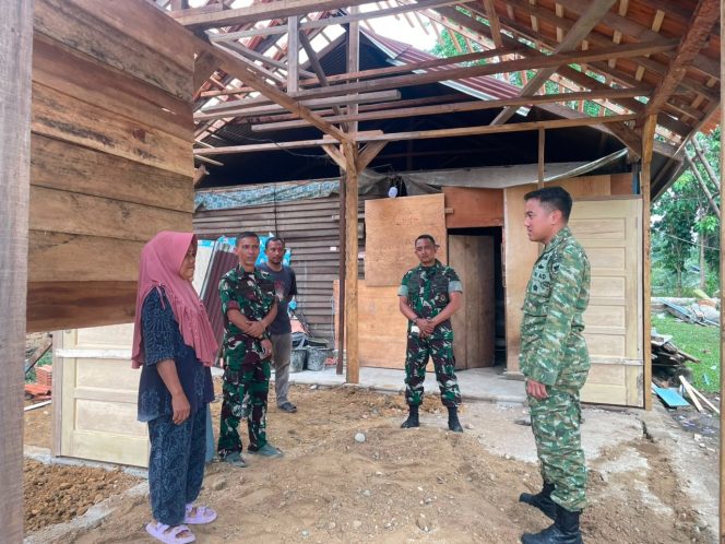 
 Rumahnya Disulap Menjadi Lebih Layak Huni, Ibu Maimunah ucapkan Terimakasih kepada TNI dan Program TMMD