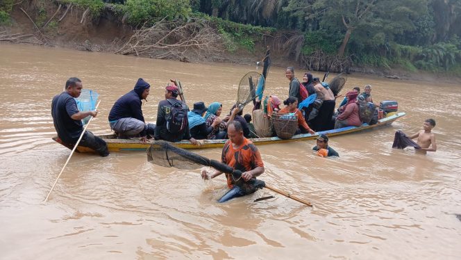 
 Warga Lubuk Tenam dambakan Jembatan Gantung