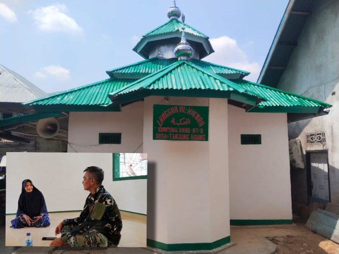 
 Komsos Personel Satgas TMMD dengan Guru Ngaji, Ibu Yusna: Hadirnya TNI Membawa Kebahagiaan Kami