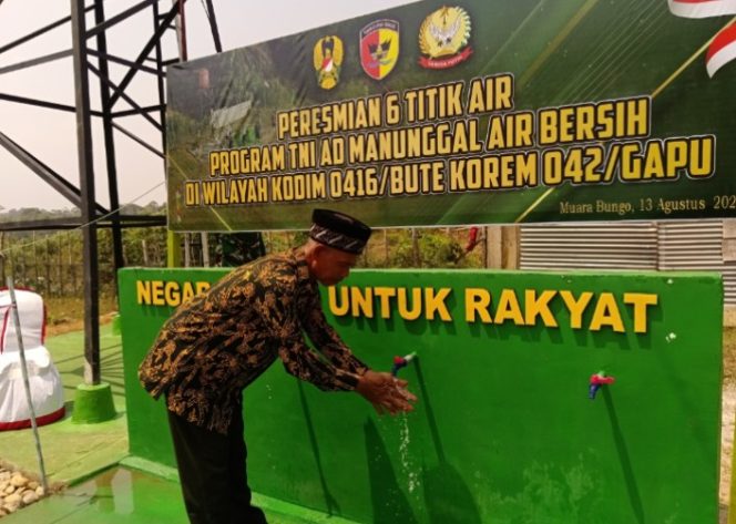 
 Rio Dusun Datar Syeh Ramli: Hadirnya Program TNI Manunggal Air di Dusun Datar Membantu Masyarakat dari Kesulitan Air Bersih