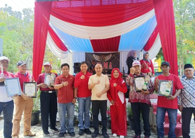 
 Bupati Bungo Apresiasi Kelurahan Cadika yang Menggelar Lomba Kebersihan Lingkungan Tingkat RT dan RW