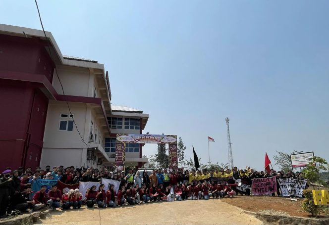 
 Dari Pawai hingga PKKMB, UMB Sampaikan Pesan Sosial